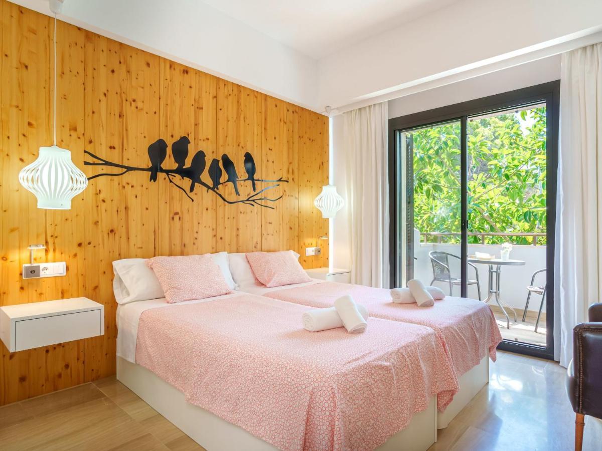 Diagonal By Interhome