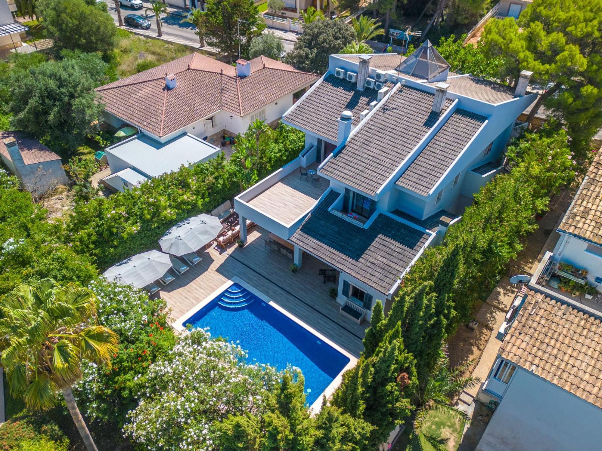 Diagonal By Interhome