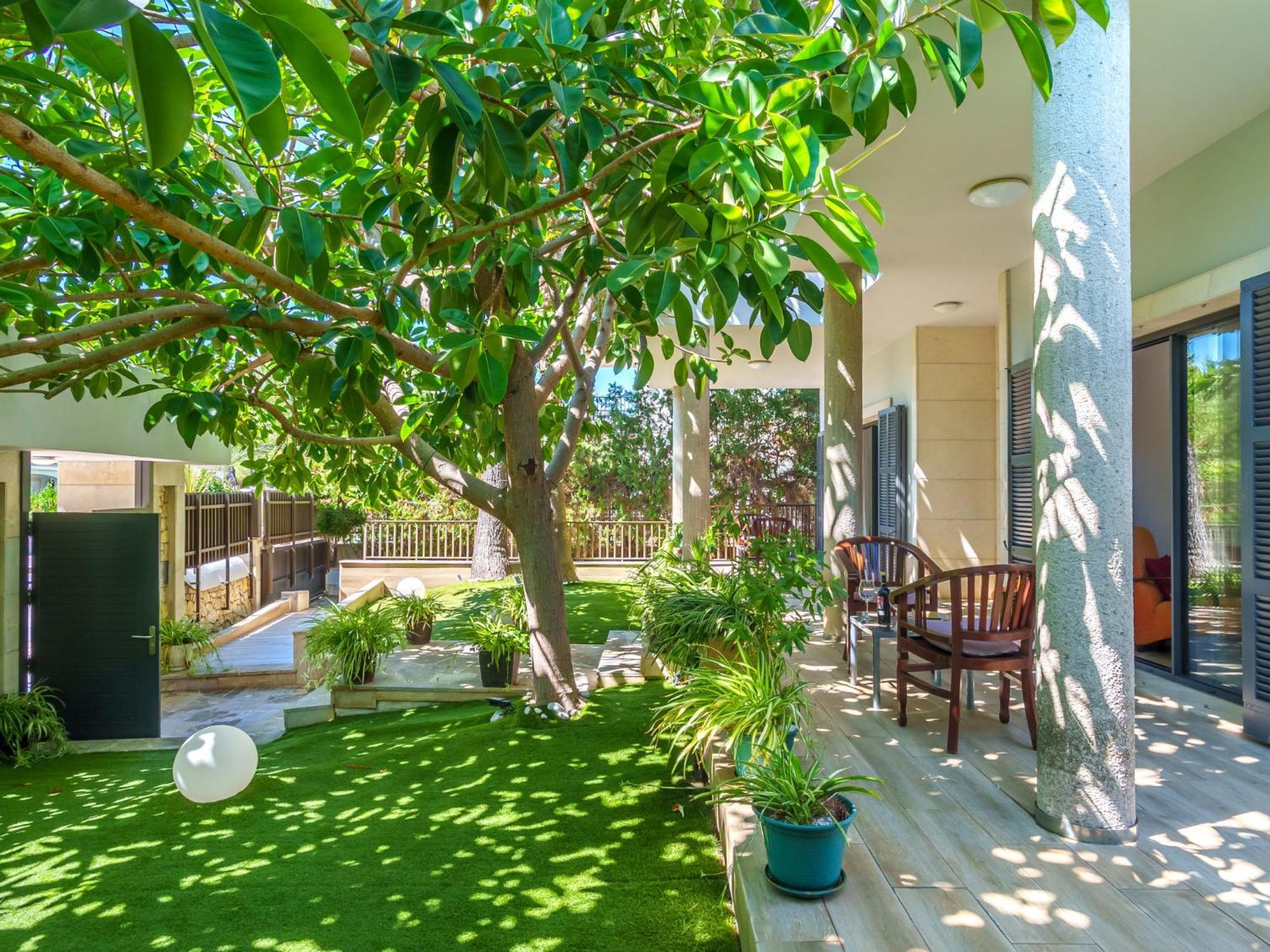 Diagonal By Interhome Villa *
